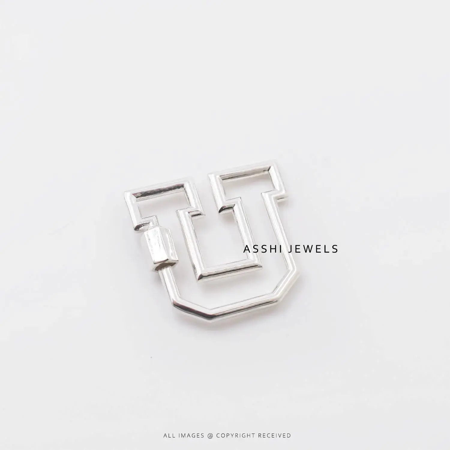 U Letter Carabiner Lock – Sterling silver jewelry