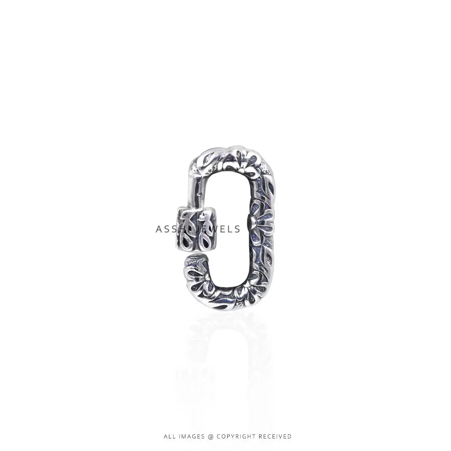 Elegant Engraving Carabiner Lock in 925 Sterling Silver